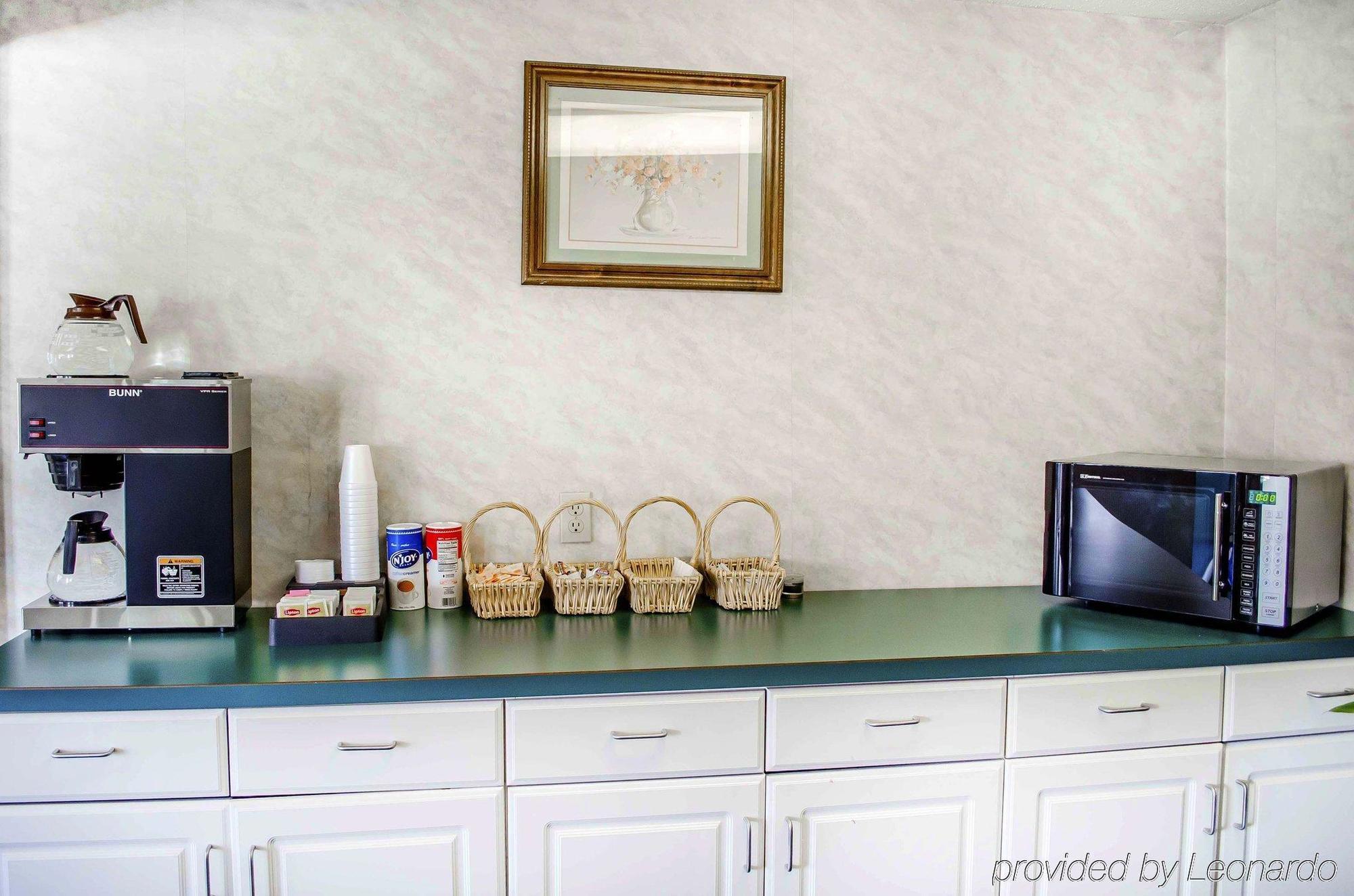 Rodeway Inn Dillsburg Bagian luar foto